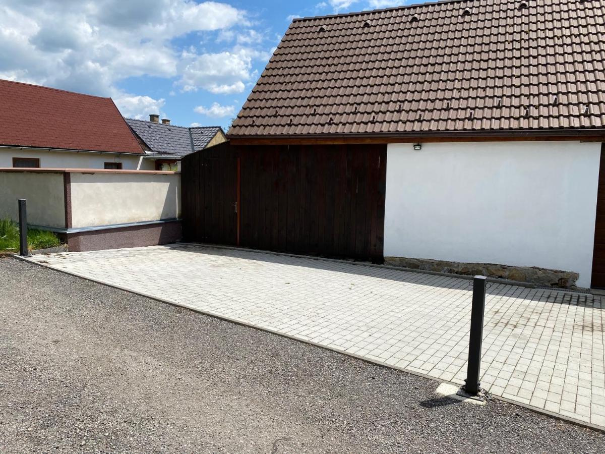 U Nas Na Chalupe Villa Borovany  Exterior foto