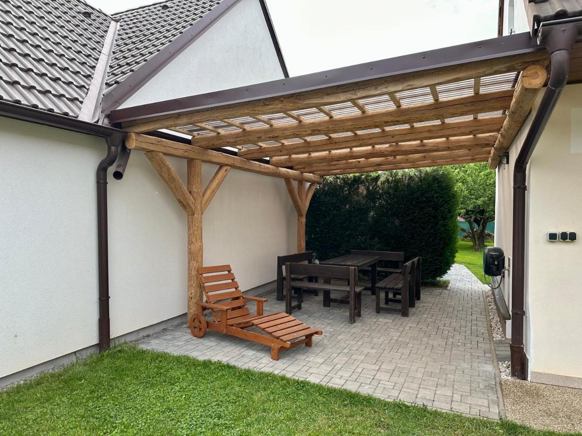 U Nas Na Chalupe Villa Borovany  Exterior foto